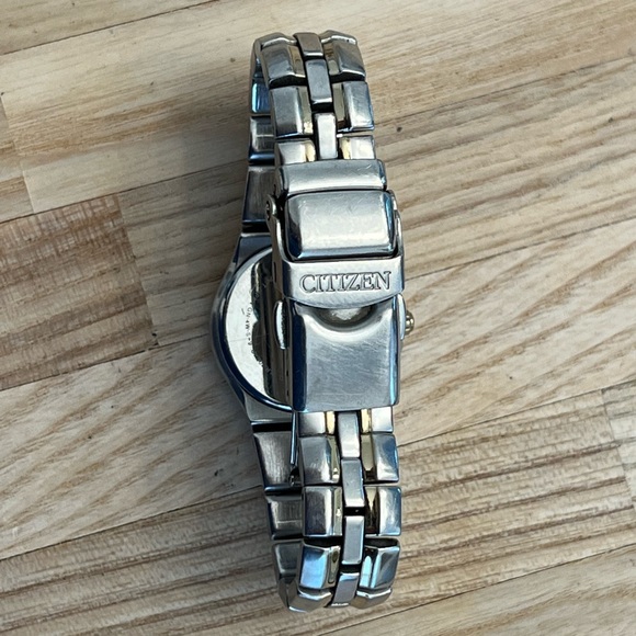 Citizen Eco-Drive Ladies Watch Two Tone Bracelet and Case Black Dial - Picture 9 of 11